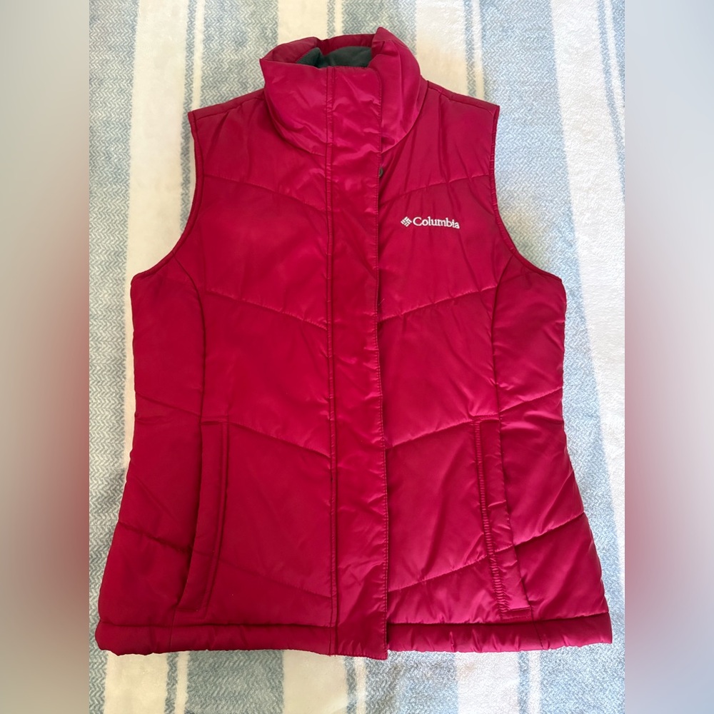 Columbia Crimson Quilted Vest XS